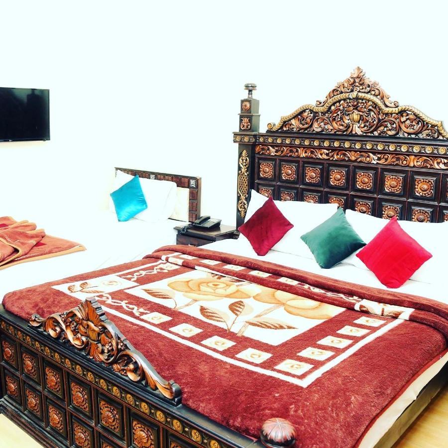 Hotel Serena Palace Multan Ngoại thất bức ảnh