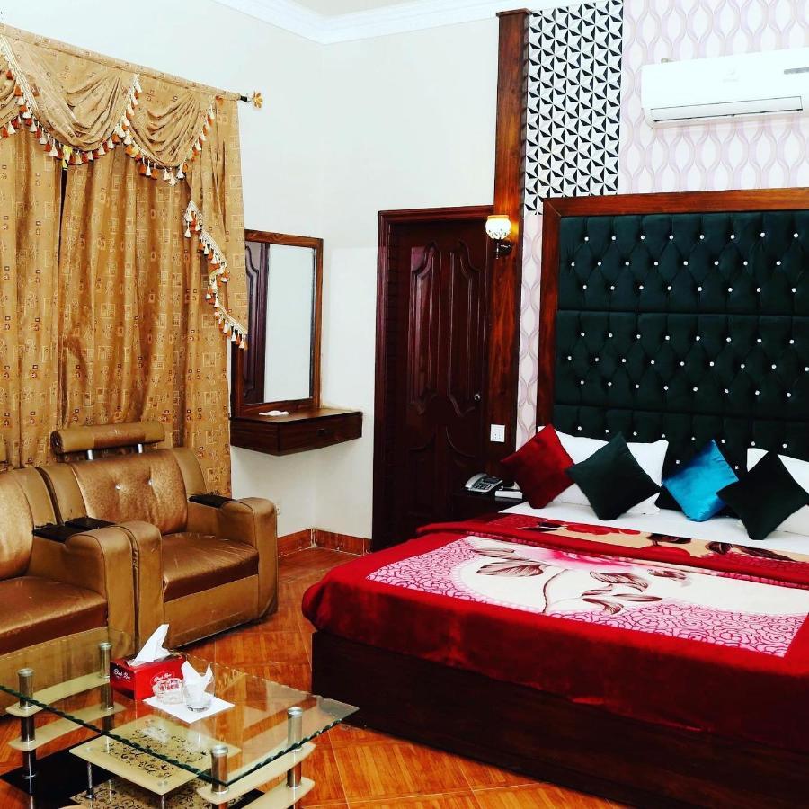 Hotel Serena Palace Multan Ngoại thất bức ảnh